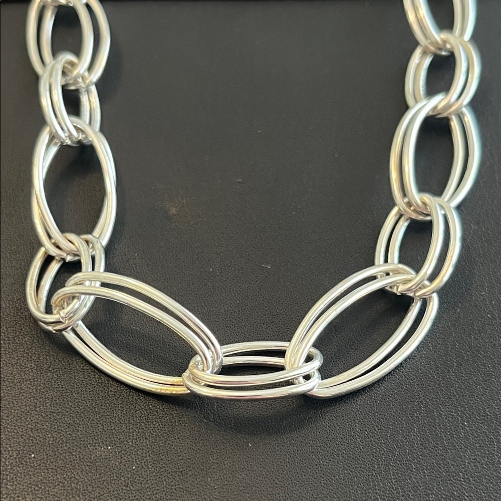 Elegant Silver Chain Necklace